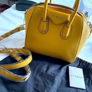 Givenchy Antigona Mini  Bag